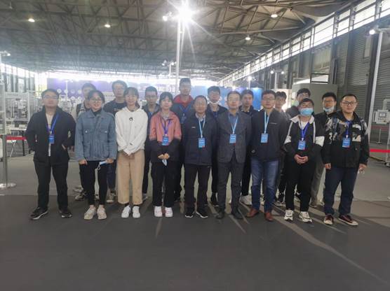 http://news.hfut.edu.cn/__local/3/97/C7/357116312B8D4D3CBF5104A48E9_F207C224_17EDE.jpg?e=.jpg