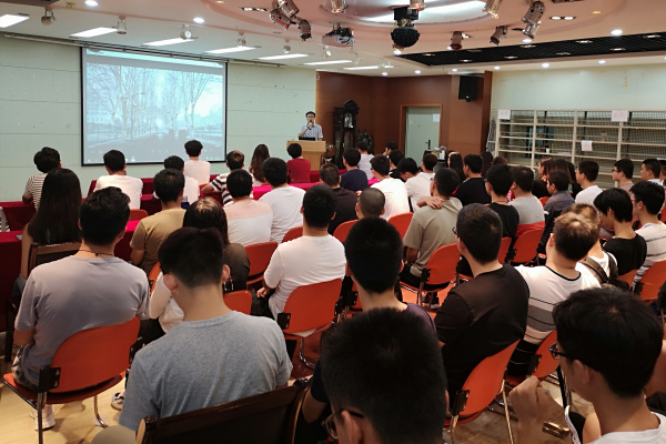http://jxxy.hfut.edu.cn/_upload/images/20180921.jpg
