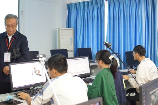 http://jxxy.hfut.edu.cn/_upload/article/images/e6/d1/80c2711648859c8b8ded2b67d1c4/7cf30aba-ad33-4c26-a24b-8976a27bd461.jpg