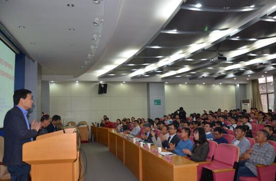 http://jxxy.hfut.edu.cn/_upload/images/20181018_043813_163.jpg
